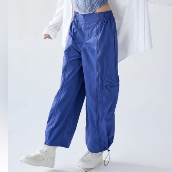 Urban Outfitters Size 6 Luna Nylon Balloon Pant Blue - Picture 1 of 12